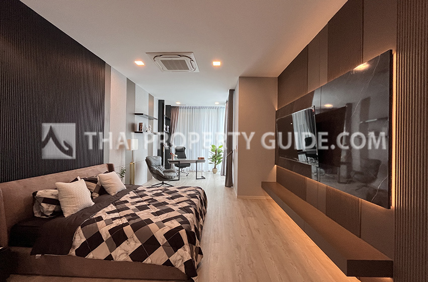 House with Private Pool in Krung Thep Kritha 